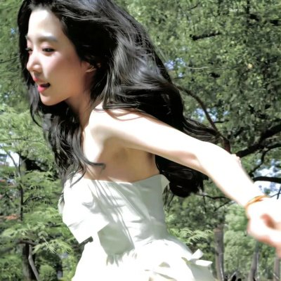 雨中的女人